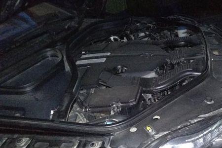 奔驰gl500换辅助电瓶报故障