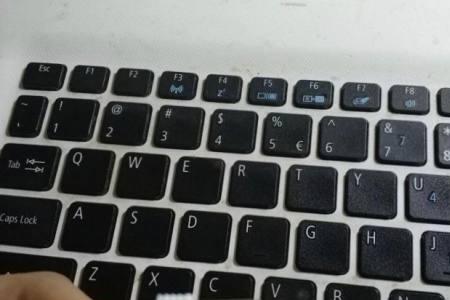 无线键盘激活是哪个键