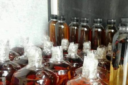 泡药酒需要用纱布包吗