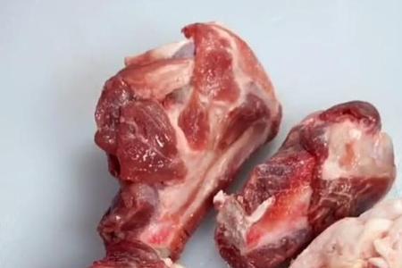 大棒骨和排骨哪个好