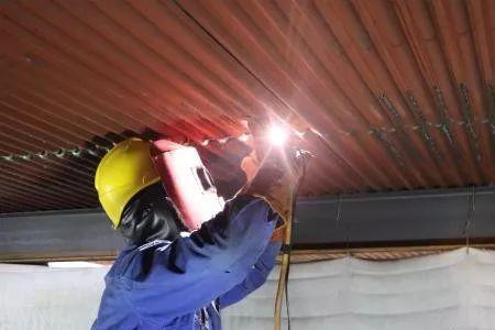 为何过来人不建议年轻人干焊工