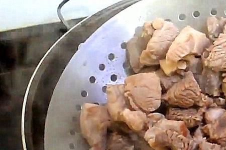 田七炖牛肉的家常做法