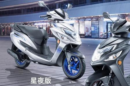 本田vario150对比铃木uy125