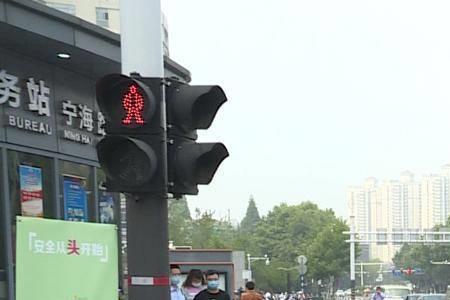 南京摩托车闯禁区查得严吗