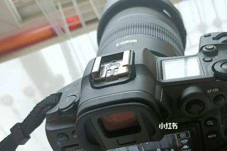 佳能r5保修多久