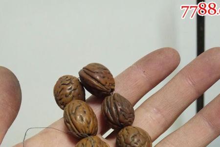 肉纹元宝桃核包浆效果