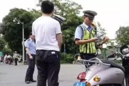 轻蜂能合法上路吗