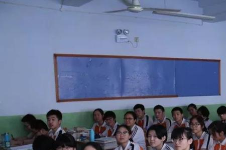 衡水阳光中学有初中部吗
