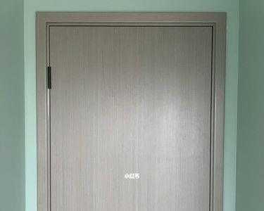 银梨5号木门配什么颜色家具