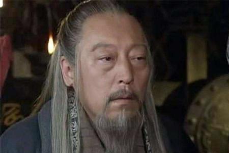 曹操试探曹丕勾结马腾哪一集