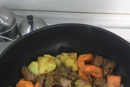 炖牛肉放韭菜好吃吗
