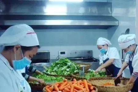 洗碗工为什么待遇差