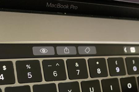 macbookpro动键盘就开机怎么关闭
