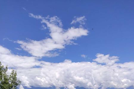 空气格外清新什么意思