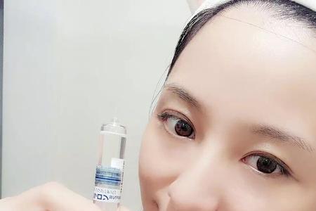 微针后是涂玻尿酸还是冻干粉好