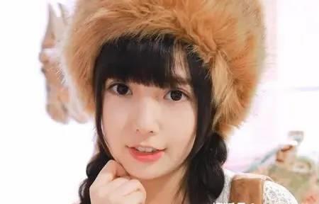 女生称呼男生某人什么意思