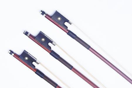 小提琴弓紧到什么程度