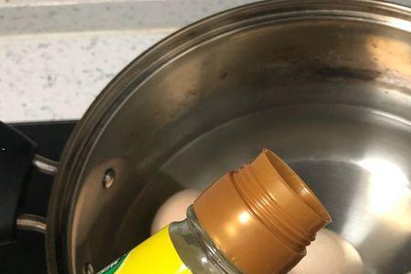 煮鸡蛋忘了关火