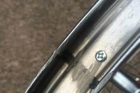 自行车怎么校正车圈