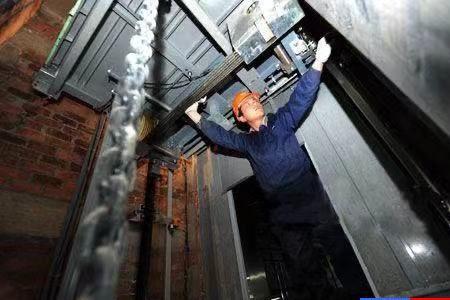 重庆管理电梯需要有什么证件