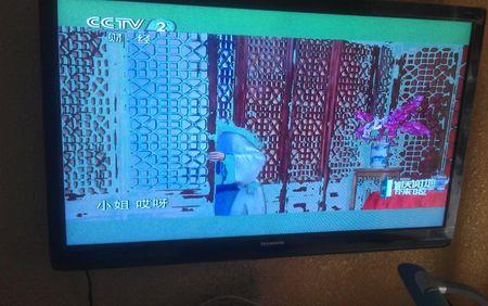 电视屏幕出现蓝条是什么原因