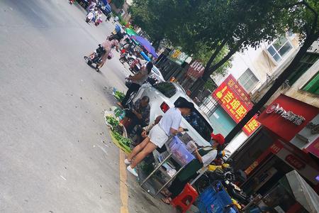 赣州第五大道摆摊需要什么条件