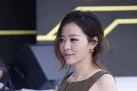 1.62米女标准肩宽多少