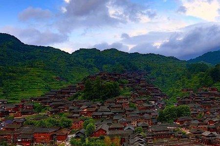 苗族有什么四字景点