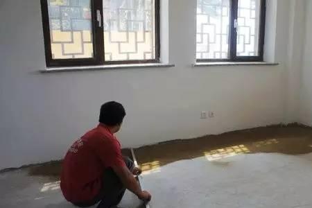 地面找平能用发泡胶吗