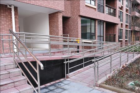 医院坡道坡度要求