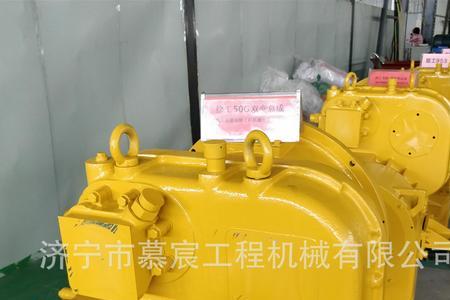 柳工平地机变速箱加什么油