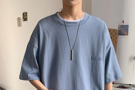 男生直肩好看还是滑肩好看