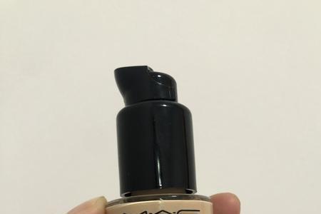 mac无瑕粉底液nc12是几号粉底液