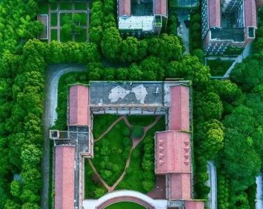 三江学院主校区男女比例