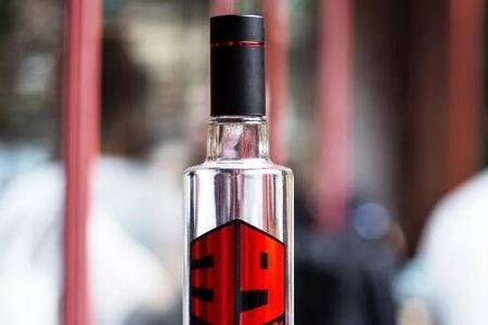 光良酒是哪里产的