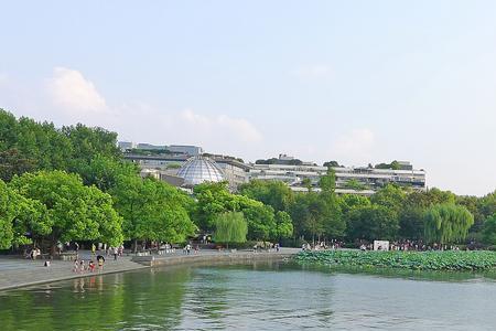 风景秀丽著名闻名写一段话