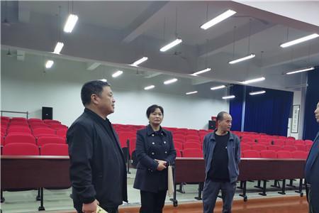行政学校是干什么的