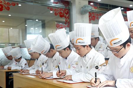 初级厨师考什么