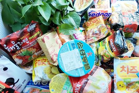 昆明最大的方便面批发市场