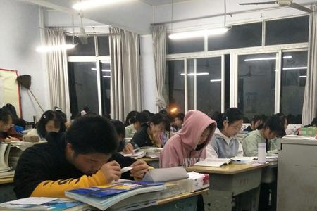 东莞中学一般什么时候下晚自习