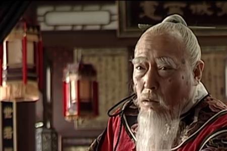 严嵩的妹妹是谁