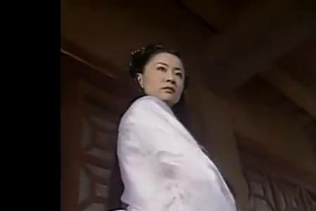 唐怜月和谁交过手