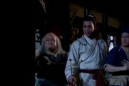 王处一带郭靖与谁交手受毒伤