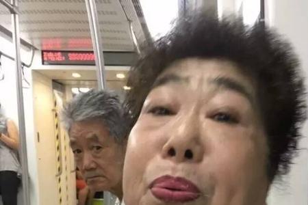 别人向你吐口水怎么反击