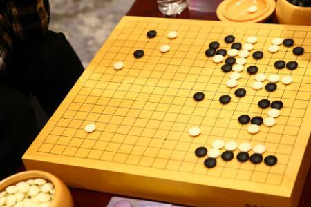 围棋放的时候可以斜着放吗