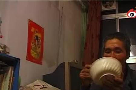 饥不择食慌不择路什么意思