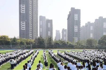 济宁天立学校晚上几点放学