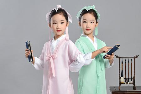 明代时期男小孩穿衣特点