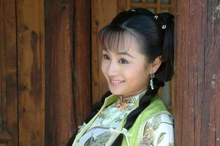 乌龙闯情关阿秋扮演者
