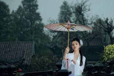 人间乐 悲与喜落指尖意思